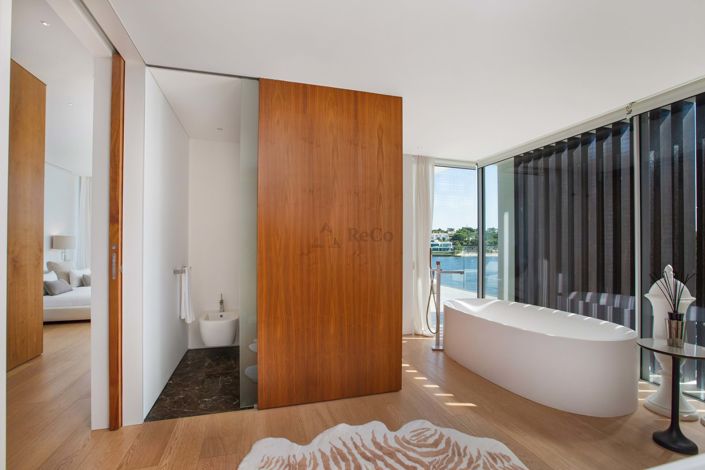 Image No.23-8 Bed Villa for sale