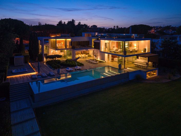 Image No.42-8 Bed Villa for sale