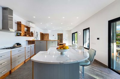 4854-735911-712851930b3075b7180938e680efb254b