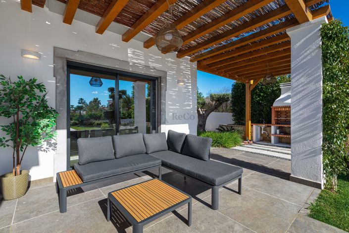 Image No.32-5 Bed Apartment for sale