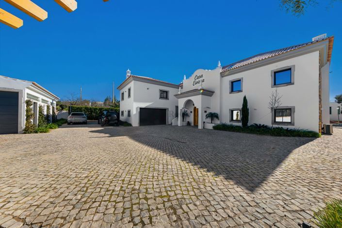 Image No.35-5 Bed Apartment for sale