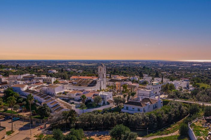 Image No.5-5 Bed Apartment for sale