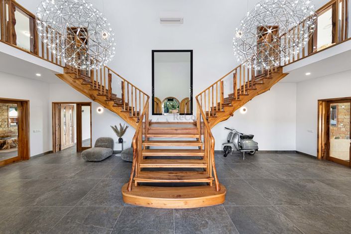 Image No.7-5 Bed Apartment for sale