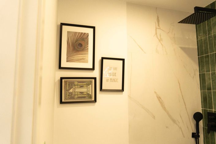 Image No.18-2 Bed Property for sale