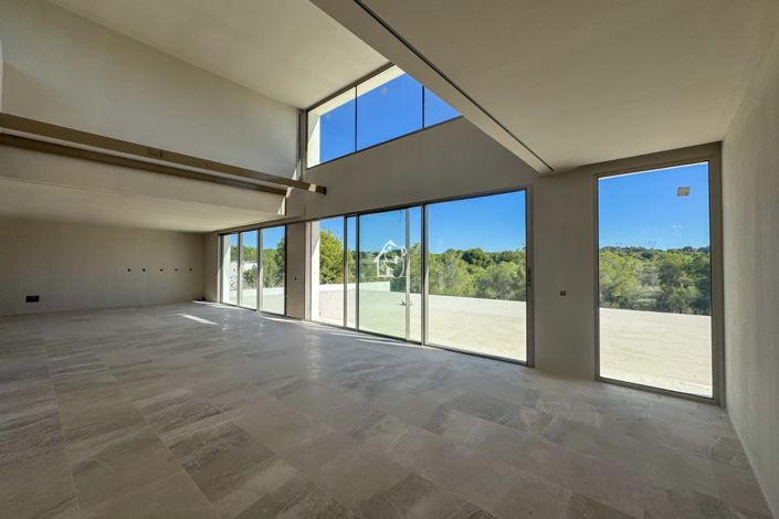 Image No.24-5 Bed Villa for sale