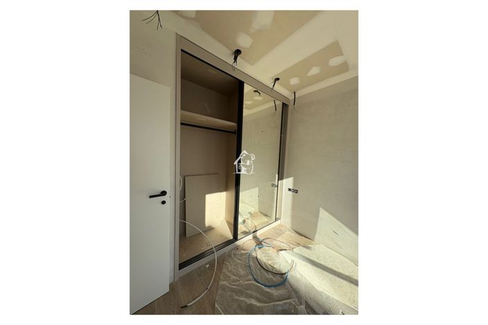 Image No.22-3 Bed Townhouse for sale