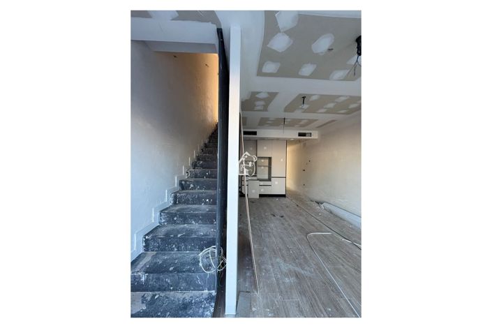 Image No.7-3 Bed Townhouse for sale