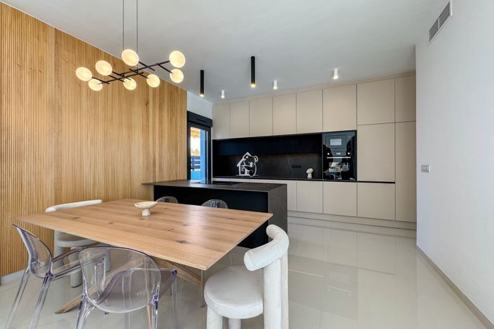 Image No.22-3 Bed Villa for sale