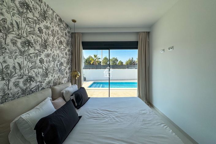 Image No.24-3 Bed Villa for sale