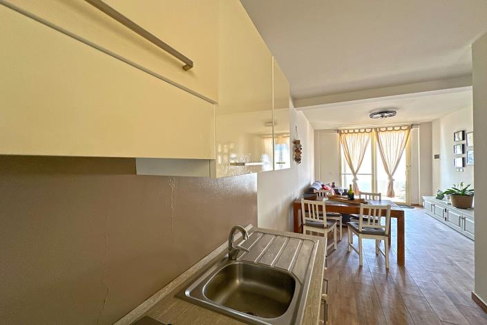 Image No.4-2 Bed Apartment for sale