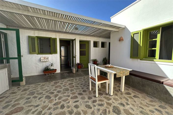 Image No.5-3 Bed Property for sale