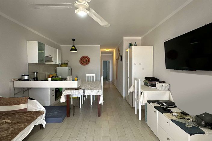 Image No.6-2 Bed Property for sale