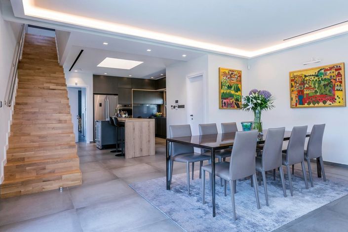 Image No.10-3 Bed Villa for sale