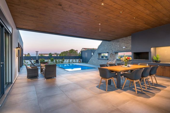 Image No.17-3 Bed Villa for sale