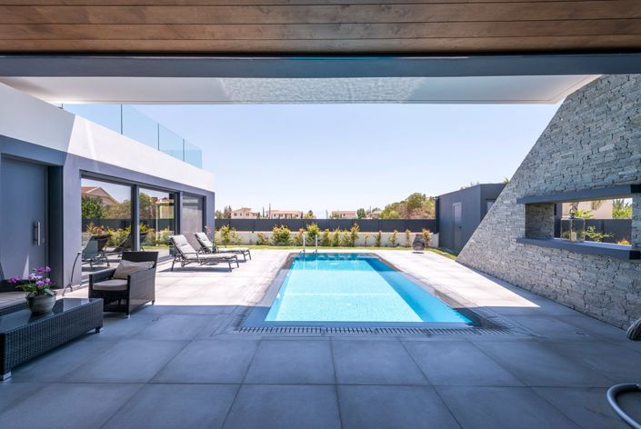 Image No.3-3 Bed Villa for sale