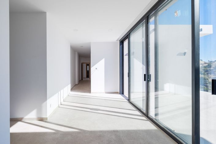 Image No.10-3 Bed Bungalow for sale