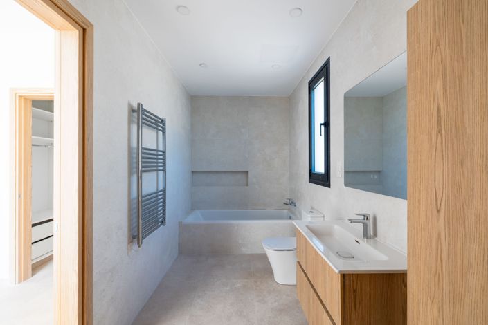 Image No.20-3 Bed Bungalow for sale