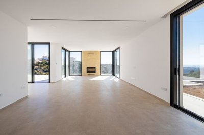 7fa009a9-5481-484b-9773-5bf868780e3d