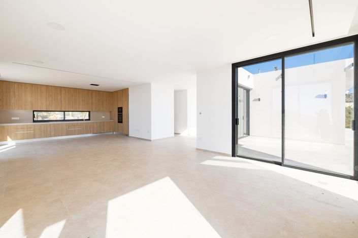 Image No.7-3 Bed Bungalow for sale