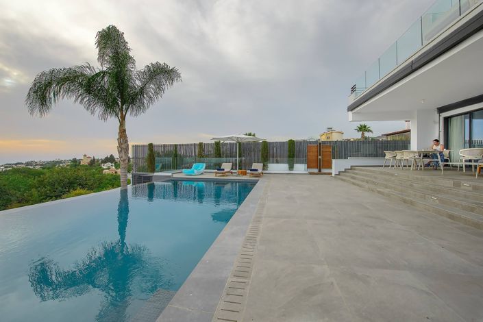 Image No.10-Villa de 4 chambres à vendre à Mesogi