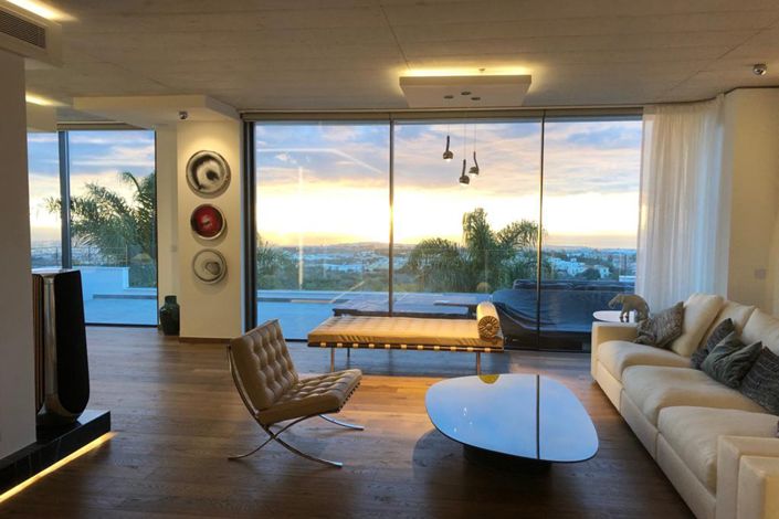 Image No.2-Villa de 4 chambres à vendre à Mesogi