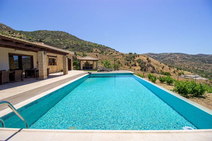 Image No.7-4 Bed Villa for sale