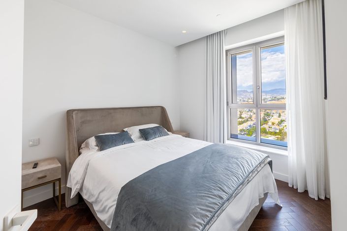 Image No.25-4 Bed Apartment for sale