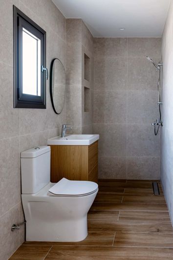 Image No.13-7 Bed House for sale