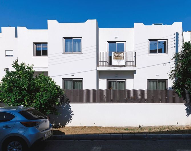 Image No.9-7 Bed House for sale