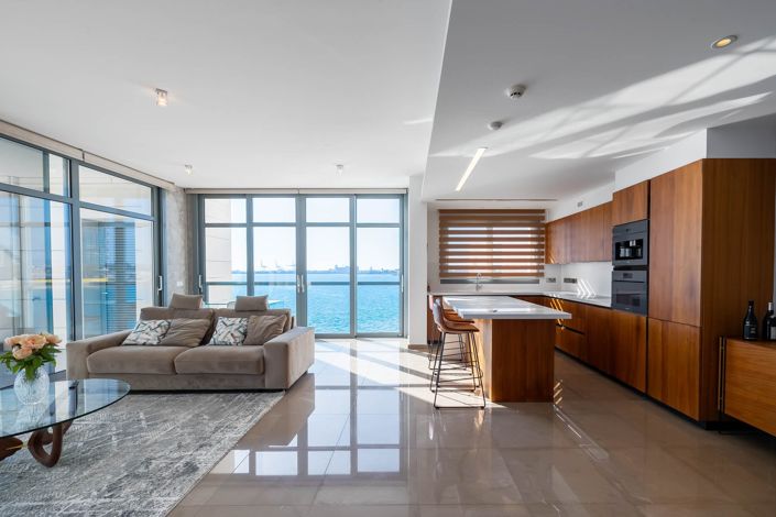 Image No.4-Appartement de 2 chambres à vendre à Limassol Marina