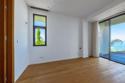 4eab68cd-f8d5-48cd-bdec-5ce54d5801c3