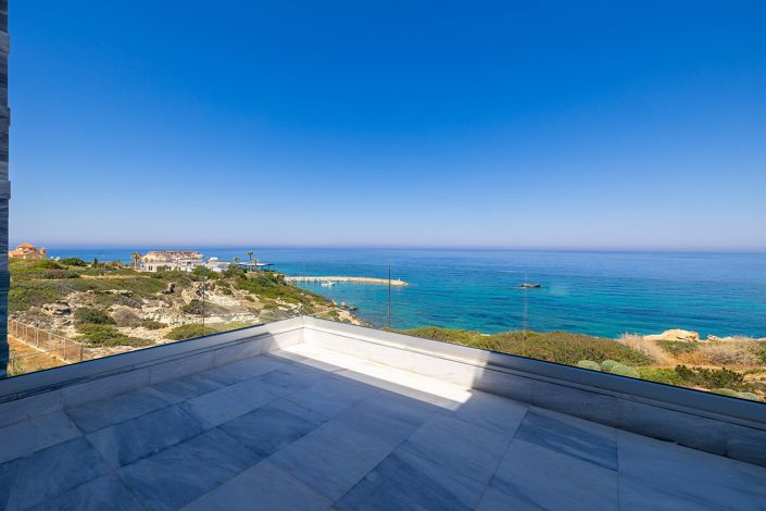 Image No.24-Maison de 4 chambres à vendre à Peyia