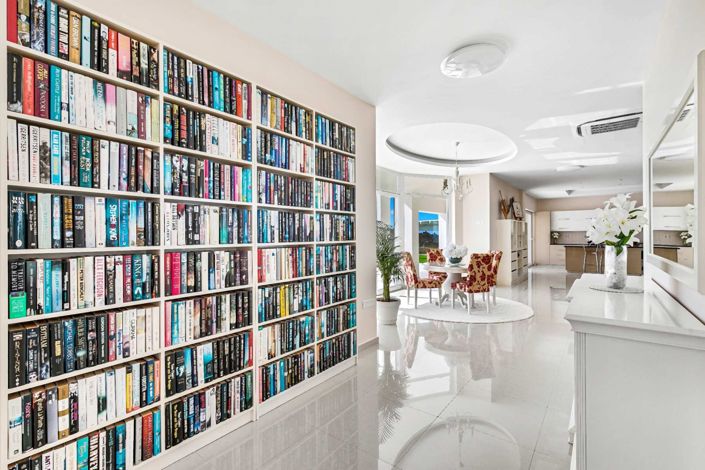 Image No.9-4 Bed Villa for sale