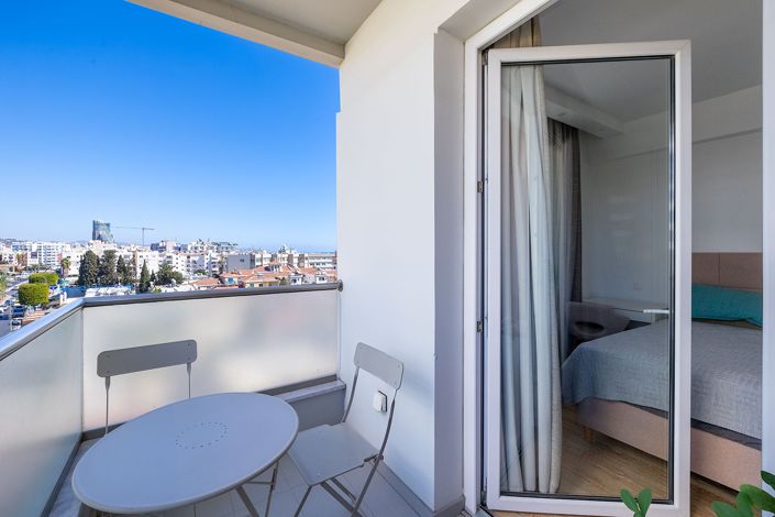 Image No.19-3 Bed Apartment for sale