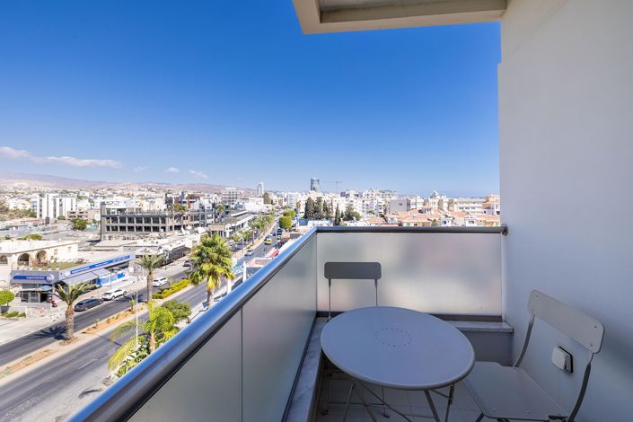 Image No.20-3 Bed Apartment for sale