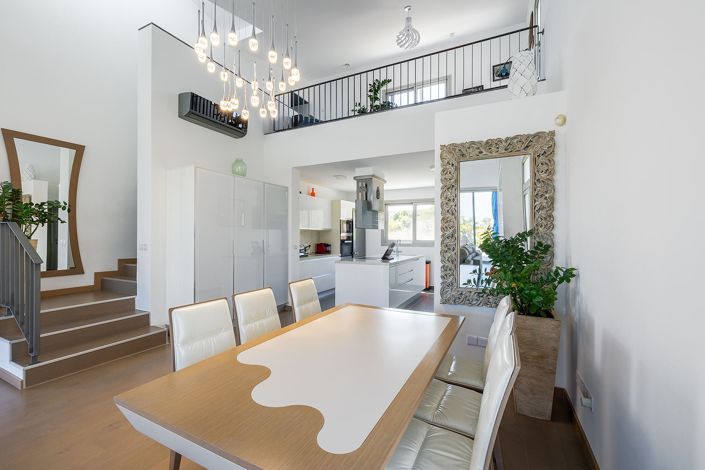 Image No.7-3 Bed House for sale