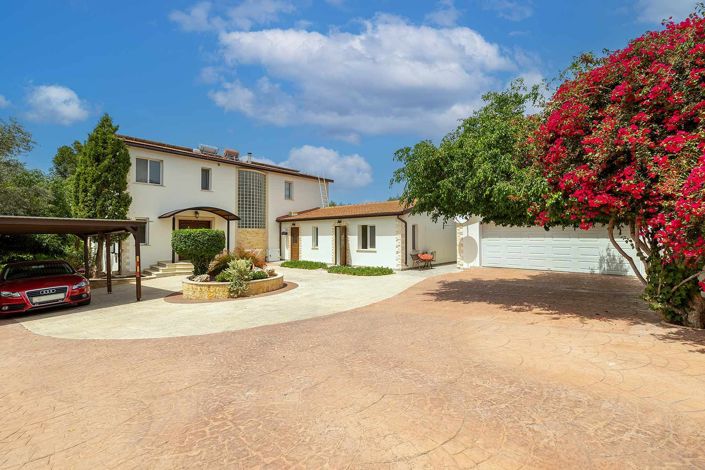 Image No.25-5 Bed House for sale