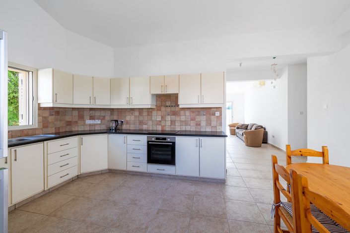 Image No.7-Maison de 4 chambres à vendre à Chlorakas