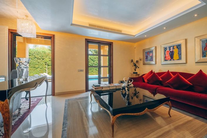 Image No.6-Villa de 6 chambres à vendre à Pyrgos