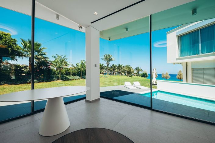 Image No.3-6 Bed Villa for sale