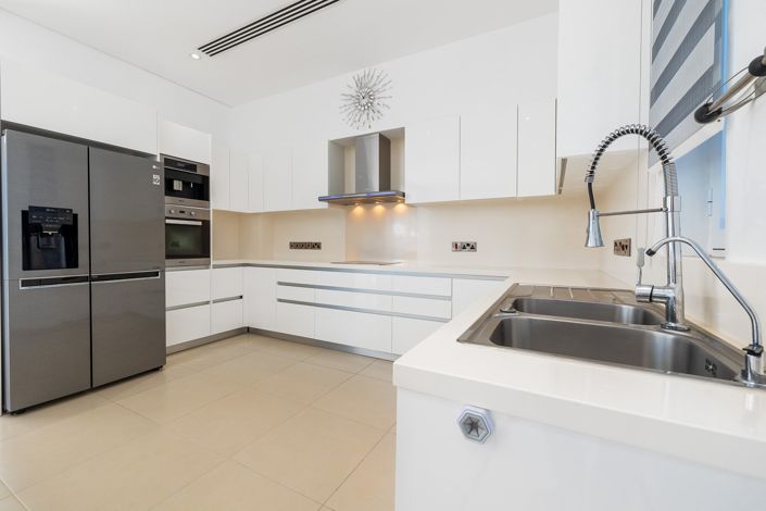 Image No.14-4 Bed Villa for sale