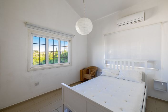 Image No.20-4 Bed Villa for sale