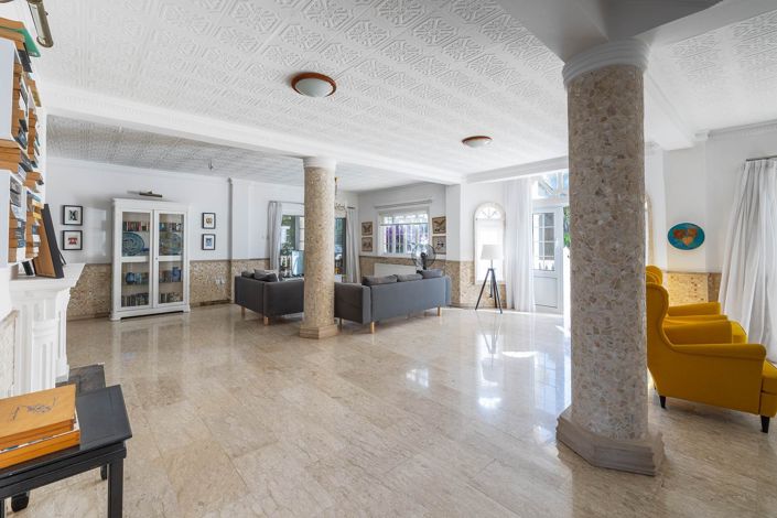 Image No.6-4 Bed Villa for sale