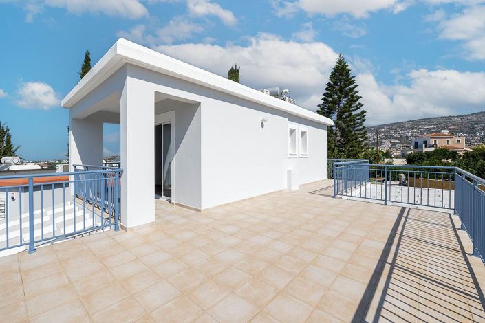 Image No.22-3 Bed House for sale