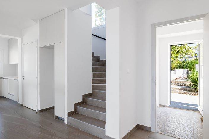 Image No.3-3 Bed House for sale