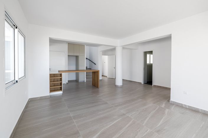 Image No.5-3 Bed House for sale