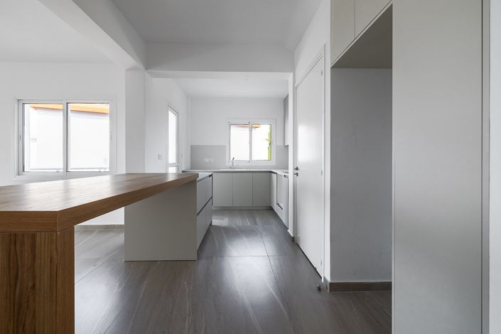 Image No.8-3 Bed House for sale