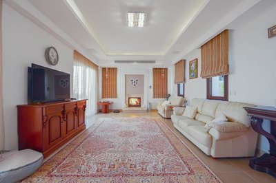 1e6f88d6-f9c2-408a-a489-e4452f134536