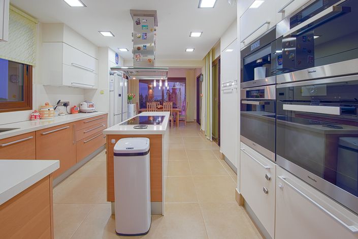 Image No.6-Maison de 5 chambres à vendre à Peyia