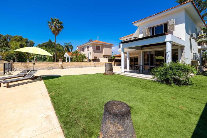 Image No.7-3 Bed House for sale